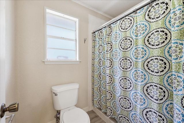 3010 Kelley Street, Orange, TX 77630