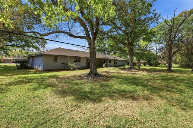 3010 Kelley Street, Orange, TX 77630