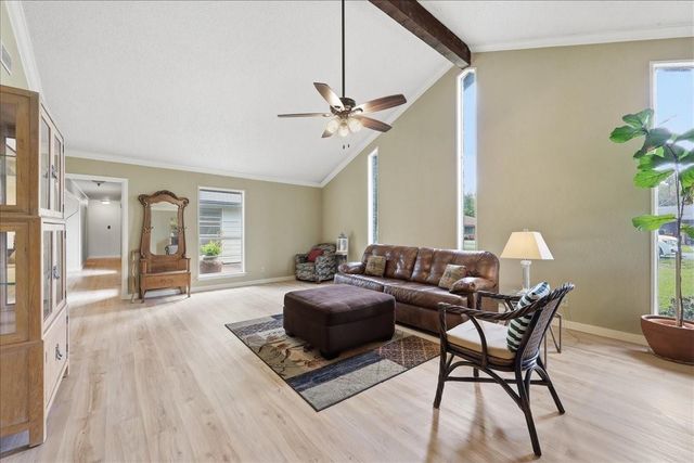 3010 Kelley Street, Orange, TX 77630