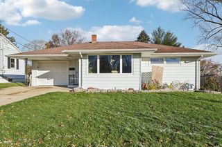 417 N 3rd STREET, Fort Atkinson, WI 53538