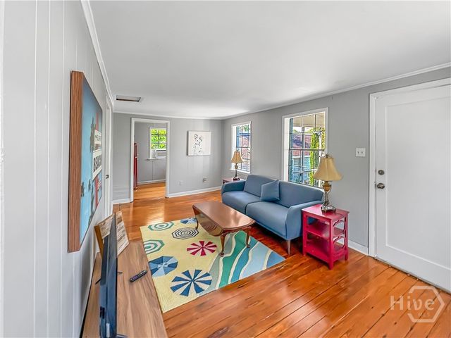 413 E 36th Street B, Savannah, GA 31401