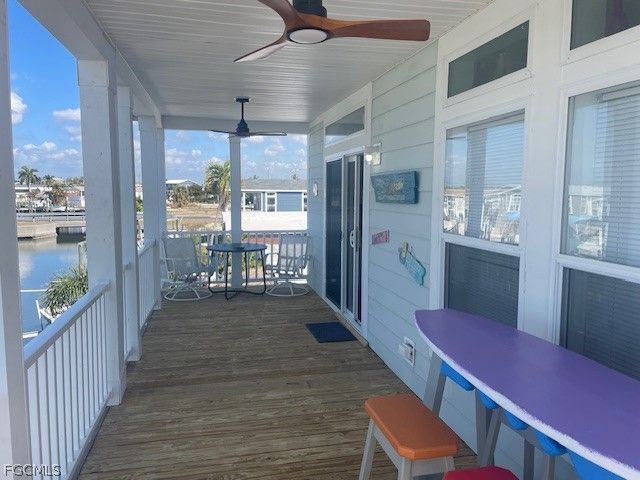 2951 York RD, St James City, FL 33956