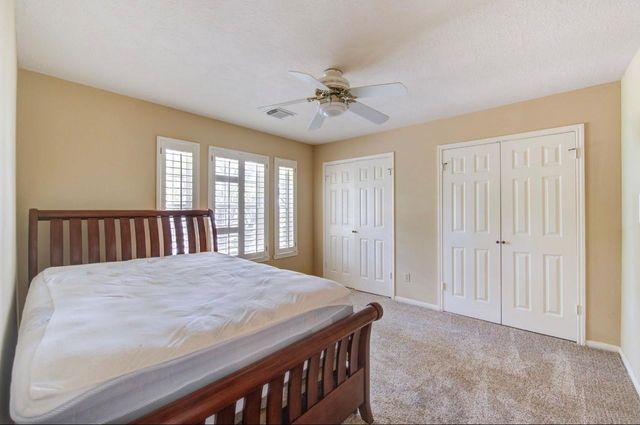 13515 Jessica Lane, Houston, TX 77069