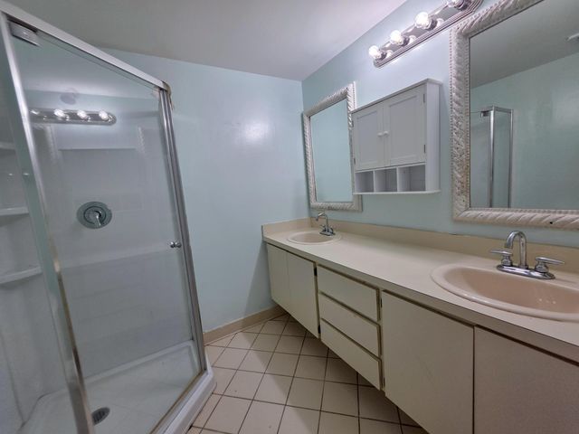 832 BLUE RIDGE Circle, West Palm Beach, FL 33409