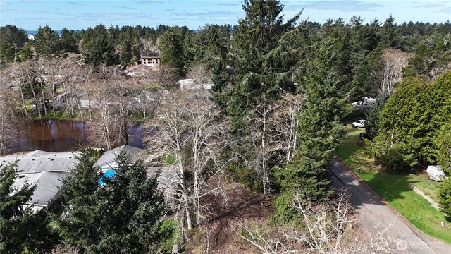 32317 Q Place, Ocean Park, WA 98640