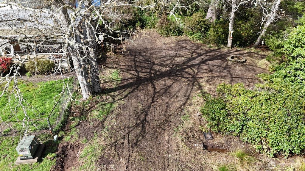 32317 Q Place, Ocean Park, WA 98640