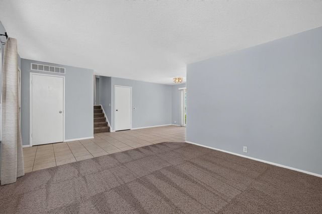 1720 Elmwood Avenue, Bettendorf, IA 52722