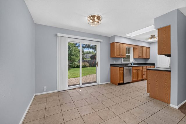 1720 Elmwood Avenue, Bettendorf, IA 52722