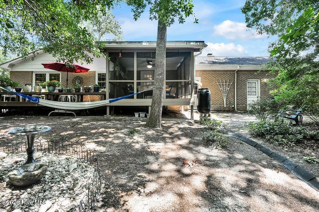 617 Hunting Ridge Road, Wilmington, NC 28412