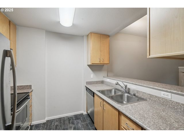 10800 Se 17TH Cir 222, Vancouver, WA 98664