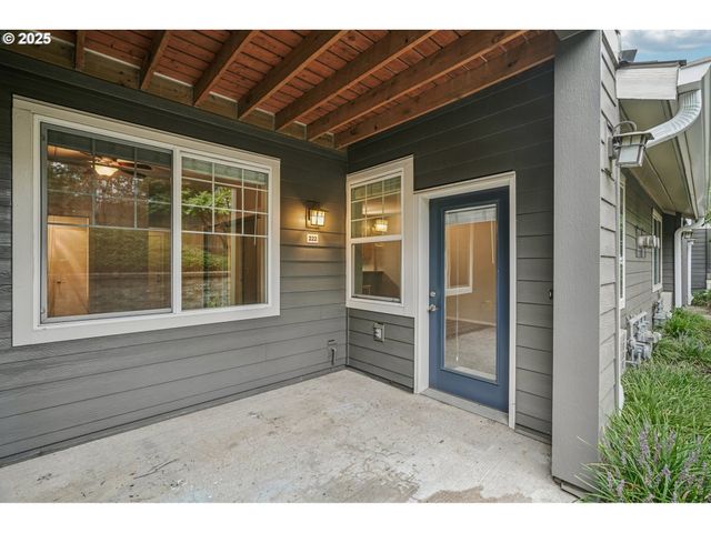 10800 Se 17TH Cir 222, Vancouver, WA 98664