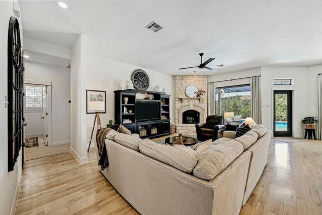 5008 Timothy CIR, Austin, TX 78734