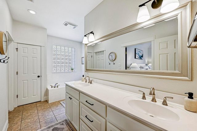 5008 Timothy CIR, Austin, TX 78734