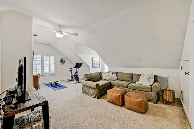 5008 Timothy CIR, Austin, TX 78734