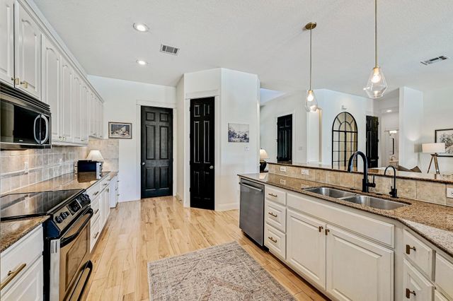 5008 Timothy CIR, Austin, TX 78734