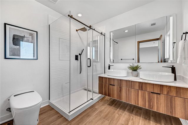 435 Balloon Flower Avenue, Lowell, AR 72745