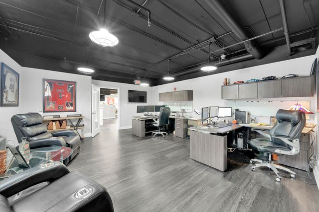 1754 N Washington Street 128, Naperville, IL 60563