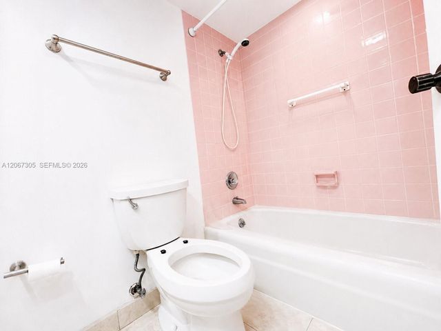 250 174th Street 115, Sunny Isles Beach, FL 33160