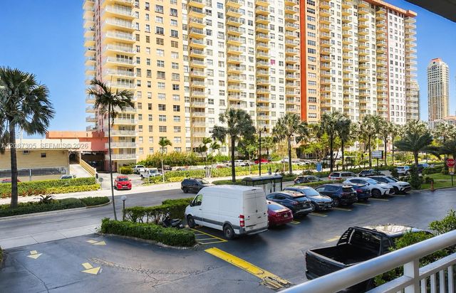 250 174th Street 115, Sunny Isles Beach, FL 33160