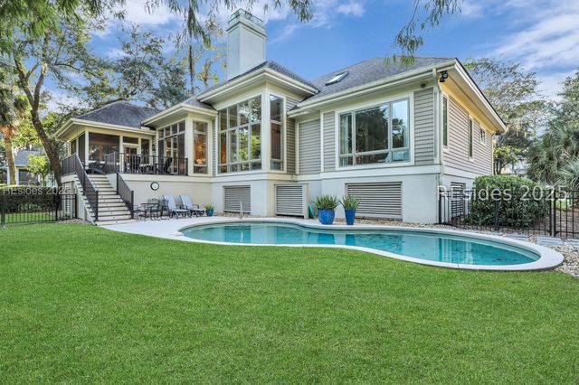 24 Ridgewood Ln, Hilton Head Island, SC 29928