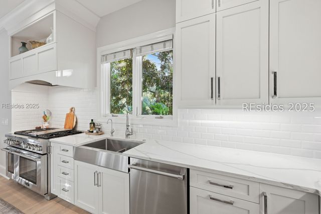 24 Ridgewood Ln, Hilton Head Island, SC 29928