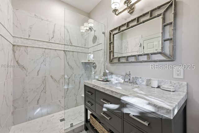 24 Ridgewood Ln, Hilton Head Island, SC 29928