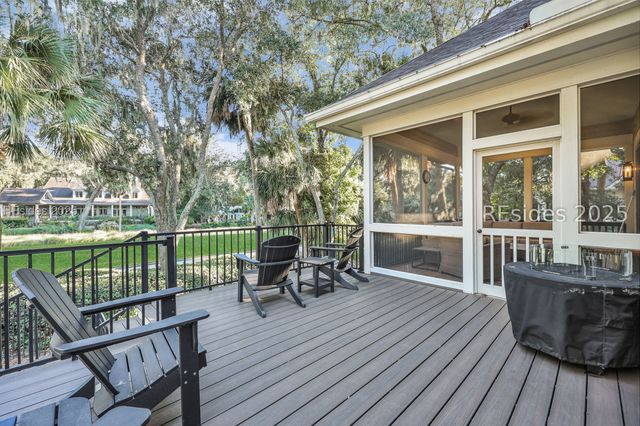 24 Ridgewood Ln, Hilton Head Island, SC 29928