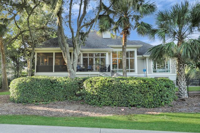 24 Ridgewood Ln, Hilton Head Island, SC 29928