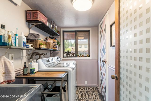 3488 Meander Way Way, Juneau, AK 99801