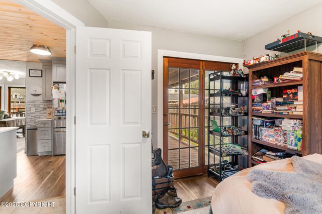 3488 Meander Way Way, Juneau, AK 99801