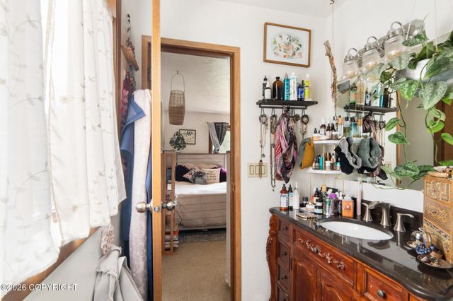 3488 Meander Way Way, Juneau, AK 99801