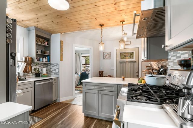 3488 Meander Way Way, Juneau, AK 99801