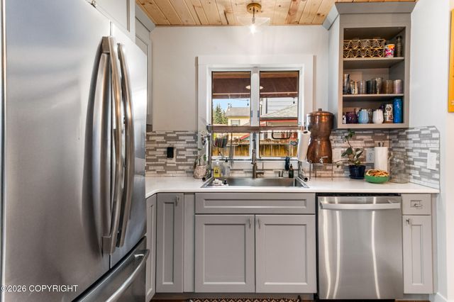 3488 Meander Way Way, Juneau, AK 99801