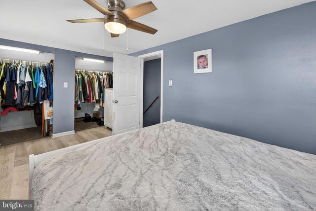 115 S WALNUT AVE, Maple Shade, NJ 08052