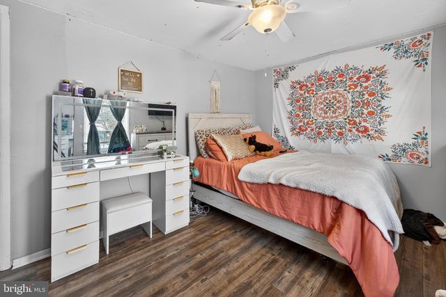 115 S WALNUT AVE, Maple Shade, NJ 08052