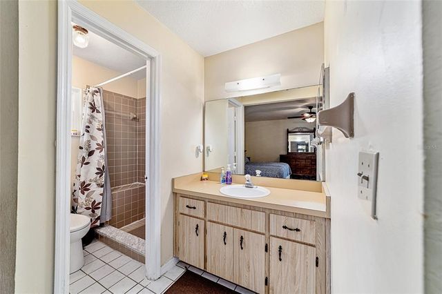15061 SW 28TH TERRACE ROAD, Ocala, FL 34473