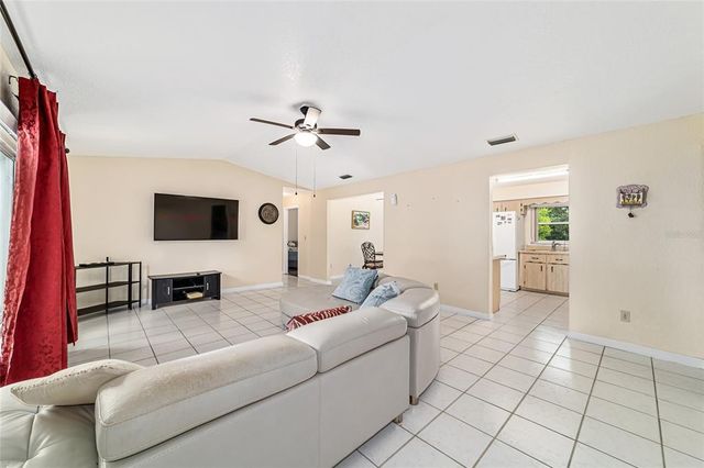 15061 SW 28TH TERRACE ROAD, Ocala, FL 34473