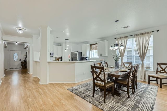 1016 Thackeray LN, Pflugerville, TX 78660