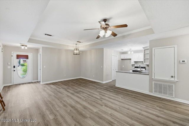 1427 Chelsea Lane, Richland, MS 39218