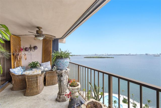 1800 NE 114th St 1505, Miami, FL 33181