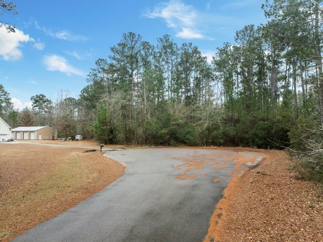 200 Yearling Drive, Summerville, SC 29486