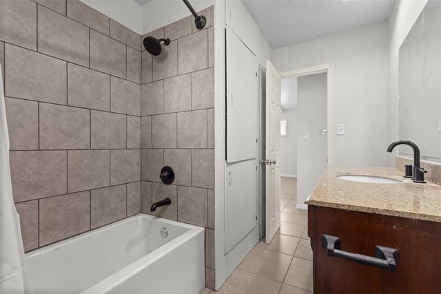 205 April Street, Bowie, TX 76230