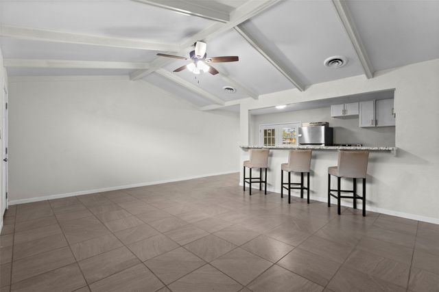 205 April Street, Bowie, TX 76230