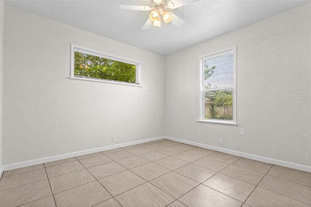 205 April Street, Bowie, TX 76230