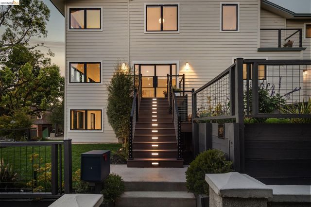 1409 Scenic Ave, Berkeley, CA 94708