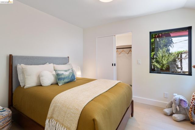 1409 Scenic Ave, Berkeley, CA 94708
