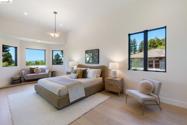 1409 Scenic Ave, Berkeley, CA 94708