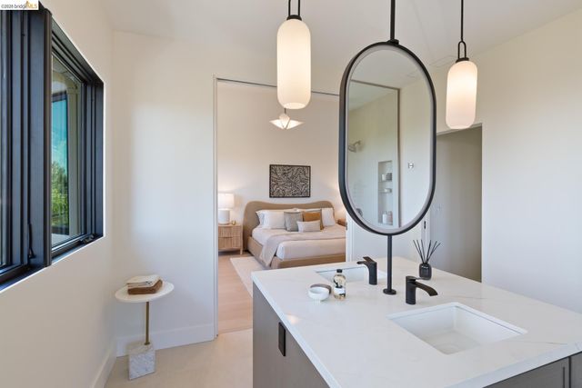 1409 Scenic Ave, Berkeley, CA 94708