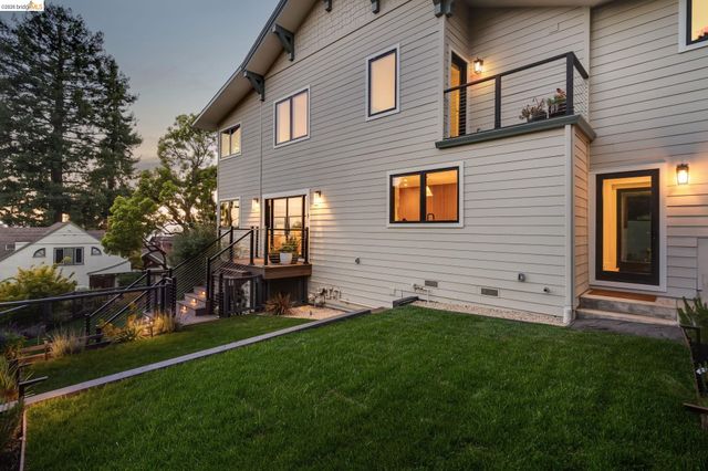 1409 Scenic Ave, Berkeley, CA 94708