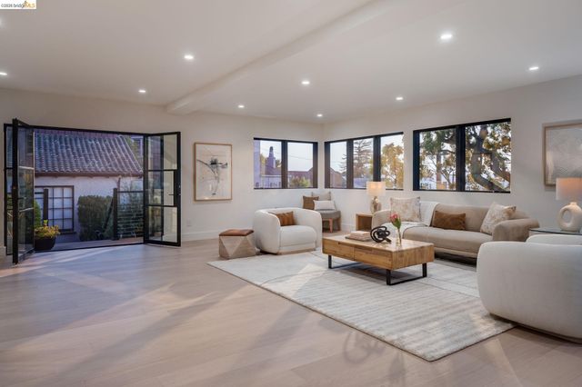1409 Scenic Ave, Berkeley, CA 94708